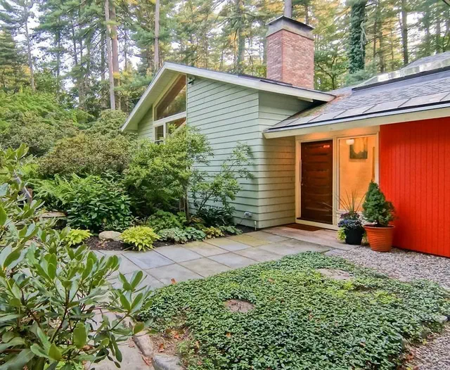 Conantum — Massachusetts modernist enclave