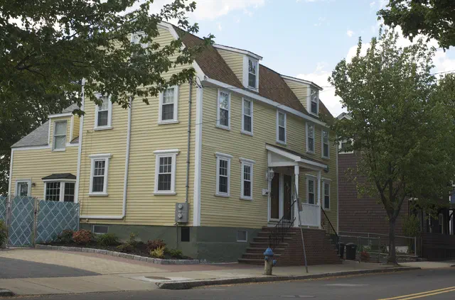 Georgian (1720-1780) is the architecture of pre-Revolutionary America — symmetrical, classical, dignified. Massachusetts has the country's best-preserved Georgian inventory in Salem, Cambridge, and the North Shore.
